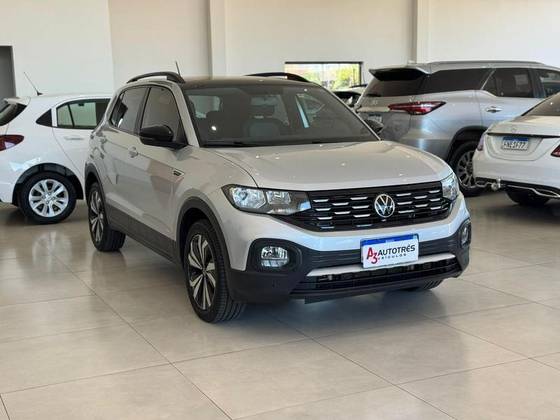 VOLKSWAGEN T-CROSS 1.0 200 TSI TOTAL FLEX COMFORTLINE AUTOMÁTICO